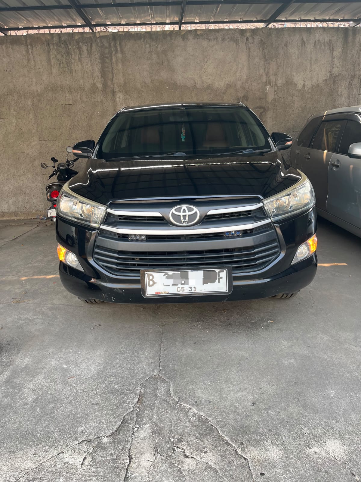 Innova Reborn G 2.0 AT Bensin