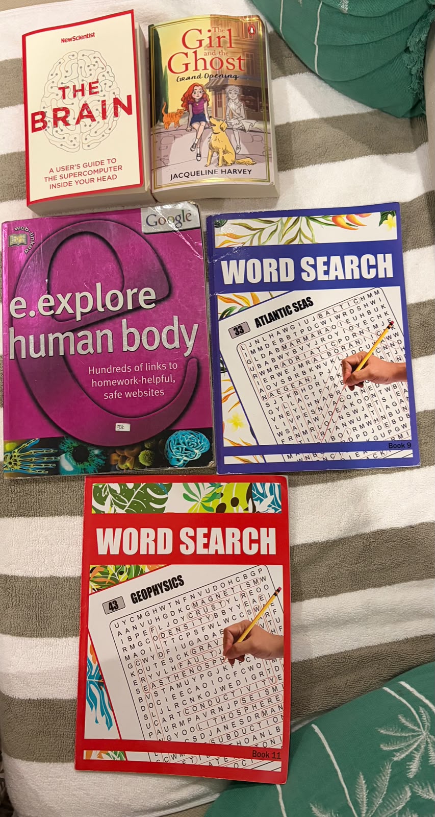 Book bundle 300,000 for all or 75,000/book